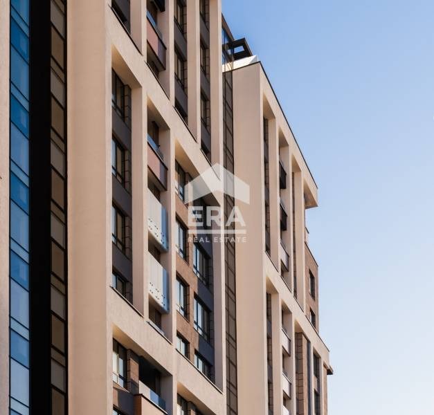 Продава 3-СТАЕН, гр. София, Център, снимка 2 - Апартаменти - 54366555