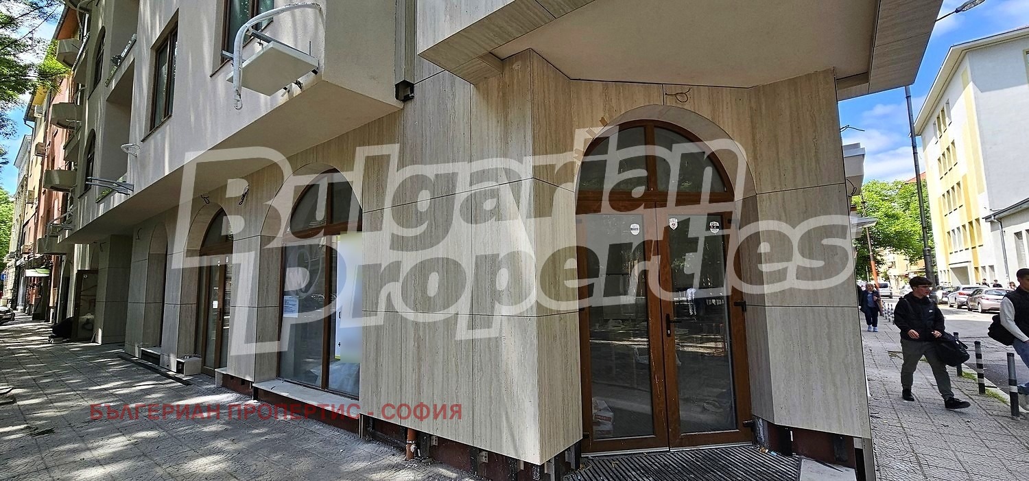 Продава 3-СТАЕН, гр. София, Център, снимка 8 - Апартаменти - 54649365