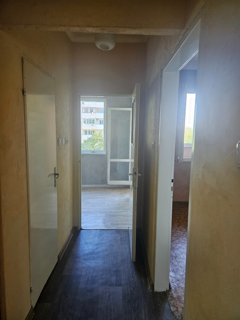 En venta  1 dormitorio Sofia , Lyulin 10 , 65 metros cuadrados | 79523557 - imagen [4]