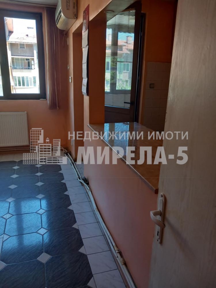 Продава 3-СТАЕН, гр. Русе, Дружба 3, снимка 4 - Апартаменти - 54959739