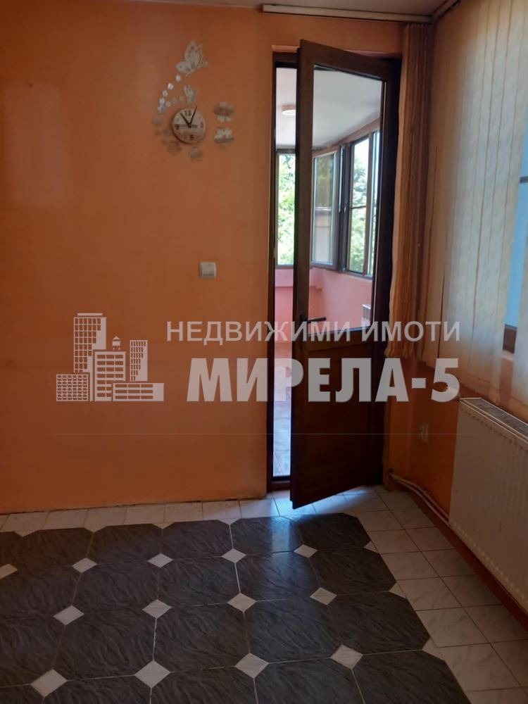 Продава 3-СТАЕН, гр. Русе, Дружба 3, снимка 5 - Апартаменти - 54959739