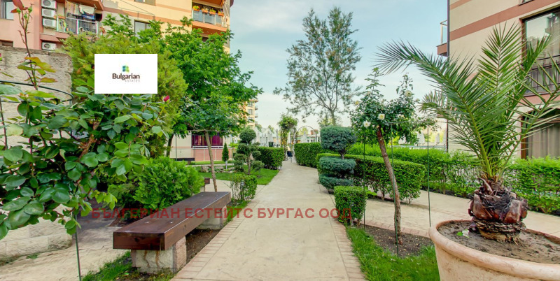 For Sale  Studio region Burgas , k.k. Slanchev bryag , 40 sq.m | 63834101