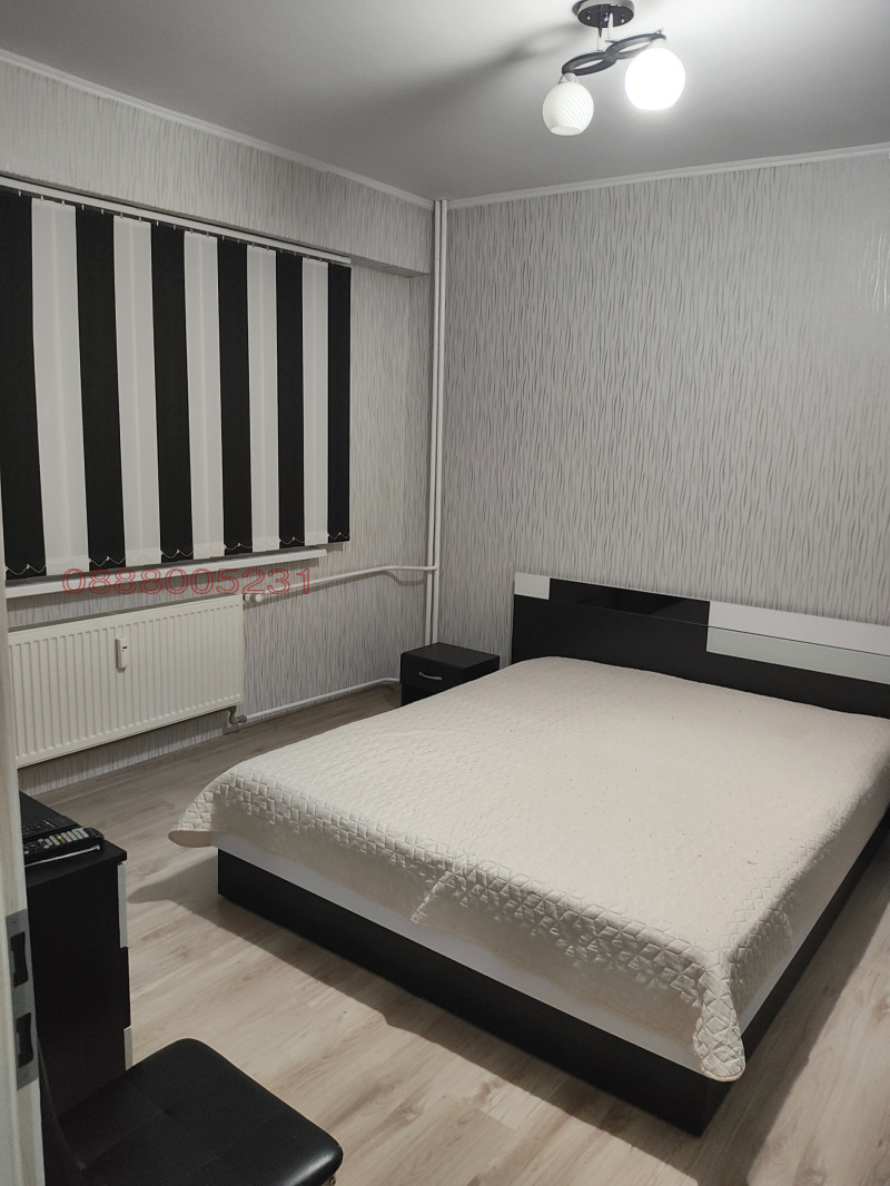 Продава 2-СТАЕН, гр. Перник, Изток, снимка 3 - Апартаменти - 53433157