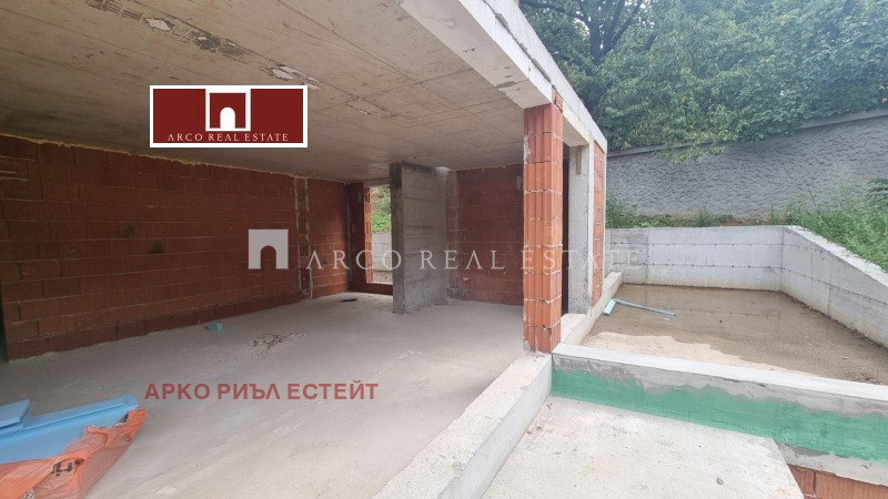 Na sprzedaż  2 sypialnie Sofia , Dragalewci , 226 mkw | 65107620 - obraz [2]