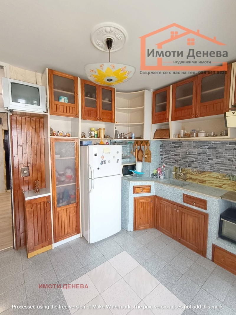 Продава 4-СТАЕН, гр. Добрич, Строител, снимка 1 - Aпартаменти - 46954966