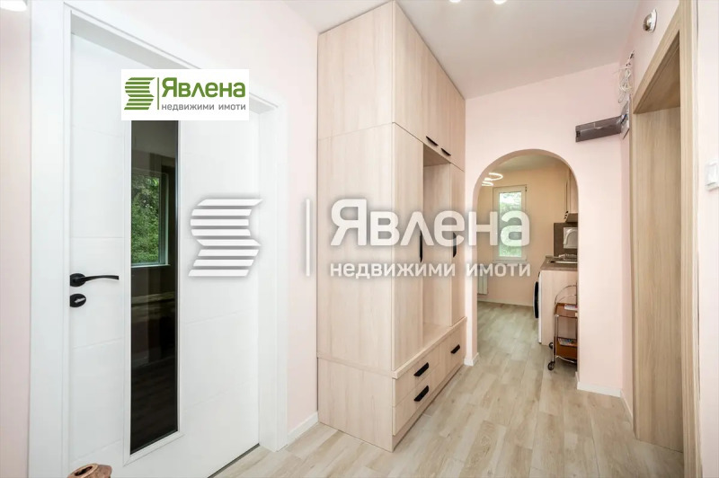 Продава КЪЩА, гр. София, Яворов, снимка 3 - Къщи - 49301843