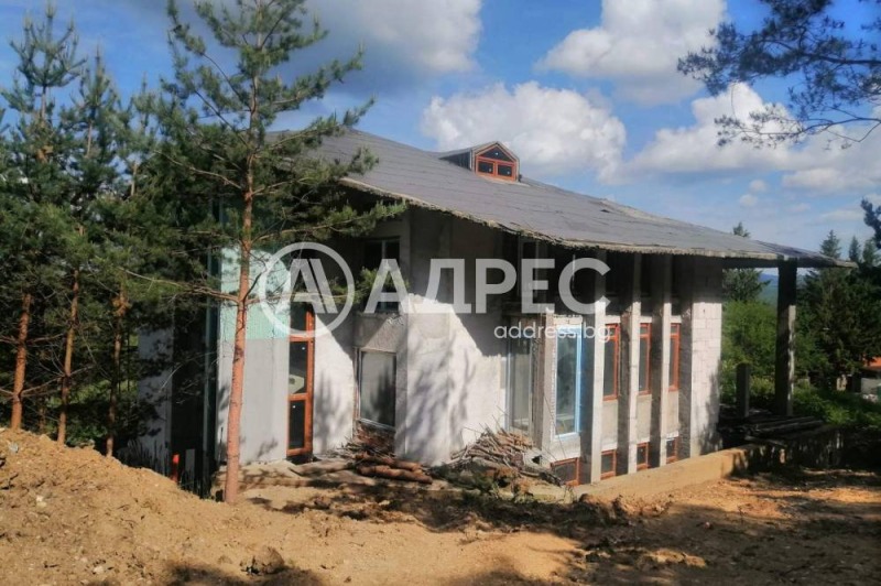 Продава КЪЩА, гр. София, с. Бистрица, снимка 2 - Къщи - 53519973