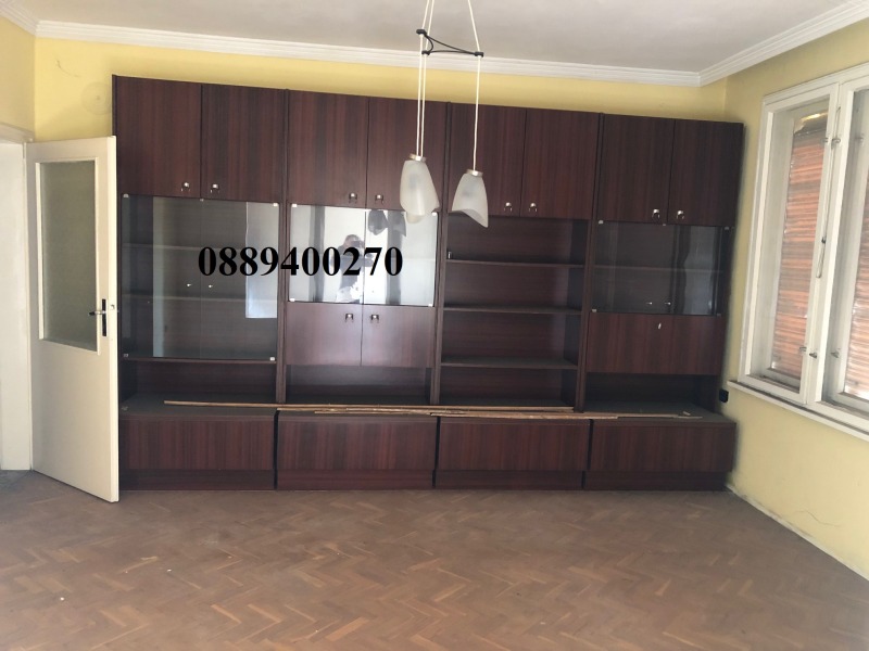 Продава 3-СТАЕН, гр. Пловдив, Кючук Париж, снимка 1 - Aпартаменти - 48715784