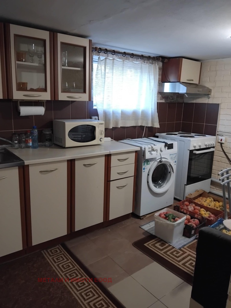 Продава  Къща област Русе , с. Голямо Враново , 166 кв.м | 91013021 - изображение [7]