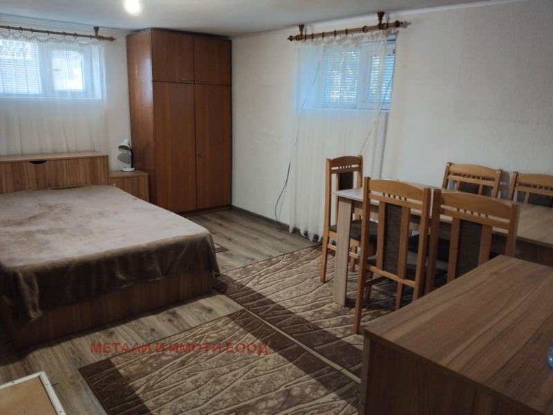 Продава  Къща област Русе , с. Голямо Враново , 166 кв.м | 91013021 - изображение [9]