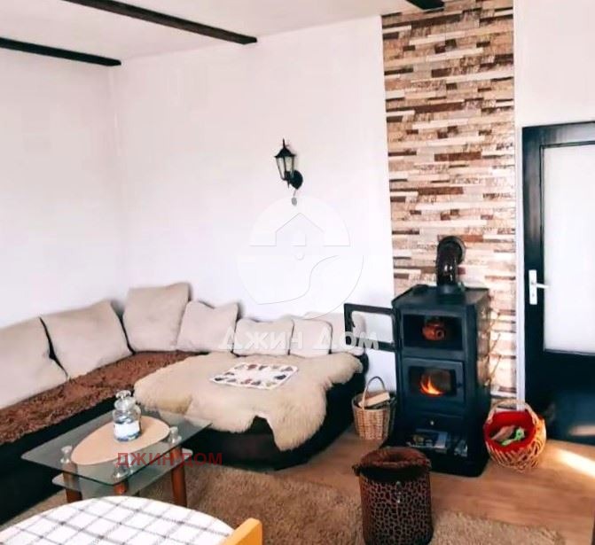 Продава КЪЩА, с. Гълъбец, област Бургас, снимка 2 - Къщи - 53866788