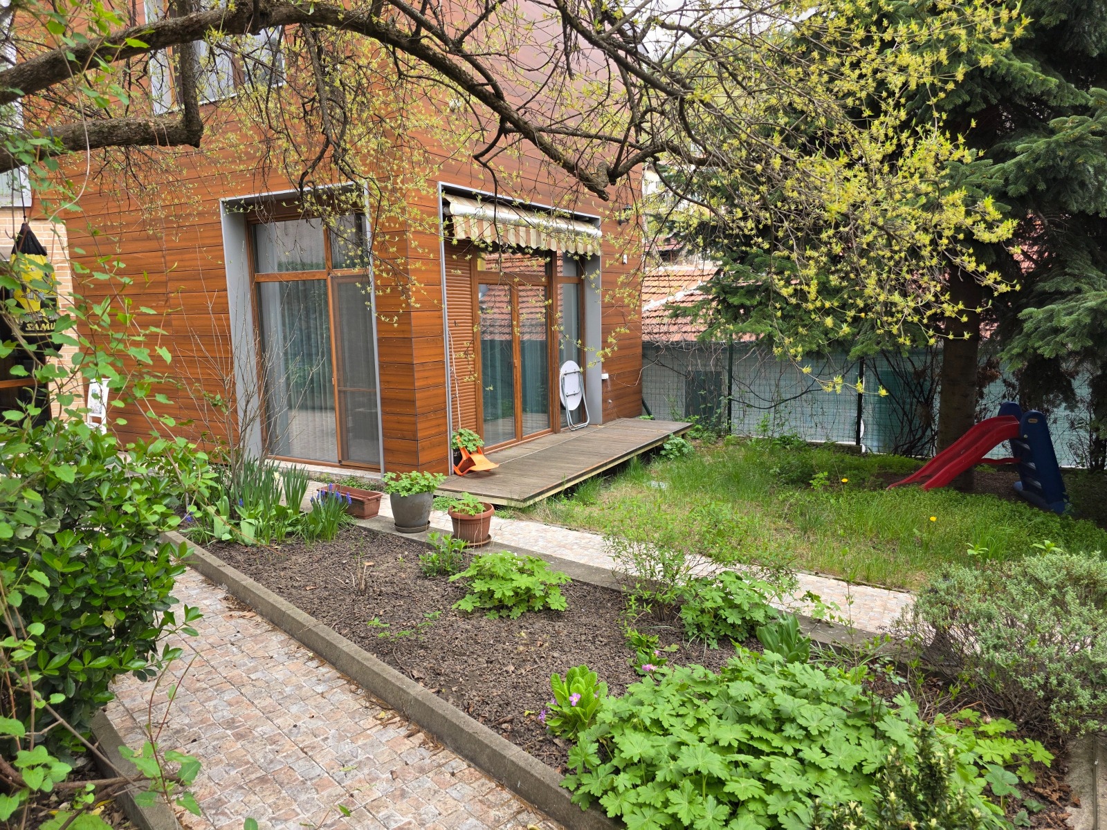 Продава КЪЩА, гр. София, Карпузица, снимка 3 - Къщи - 54939724