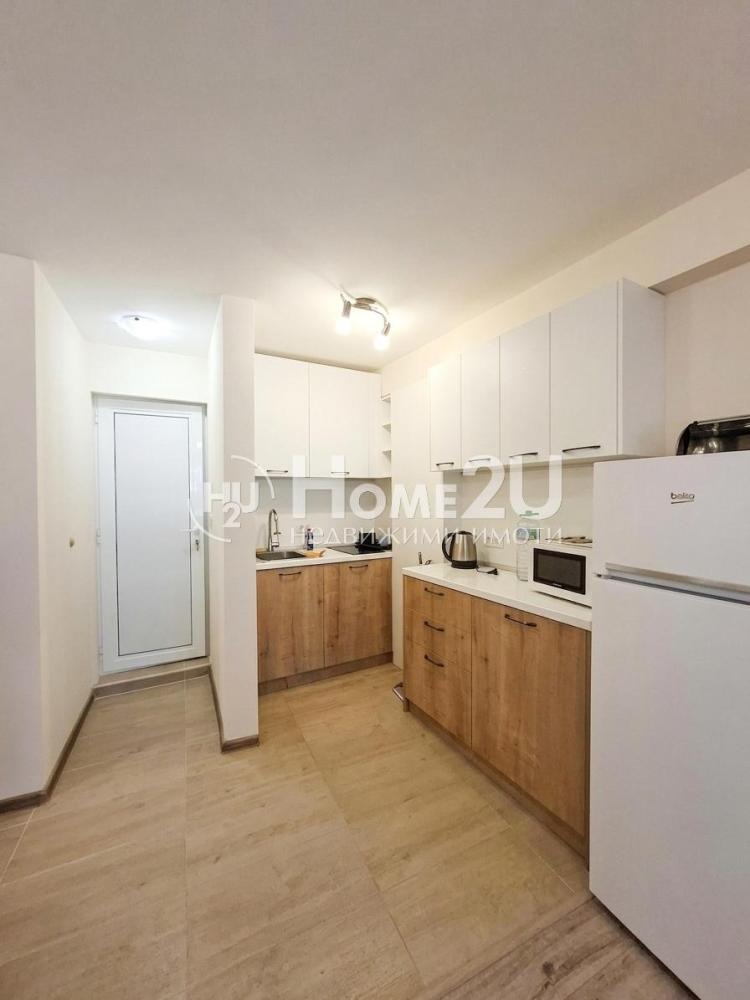 Продава 2-СТАЕН, гр. Бургас, Лазур, снимка 2 - Апартаменти - 55640536