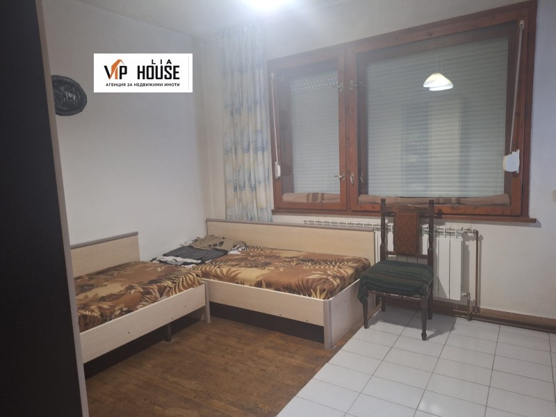 Продава  4-стаен град Пазарджик , Идеален център , 130 кв.м | 85552919 - изображение [4]
