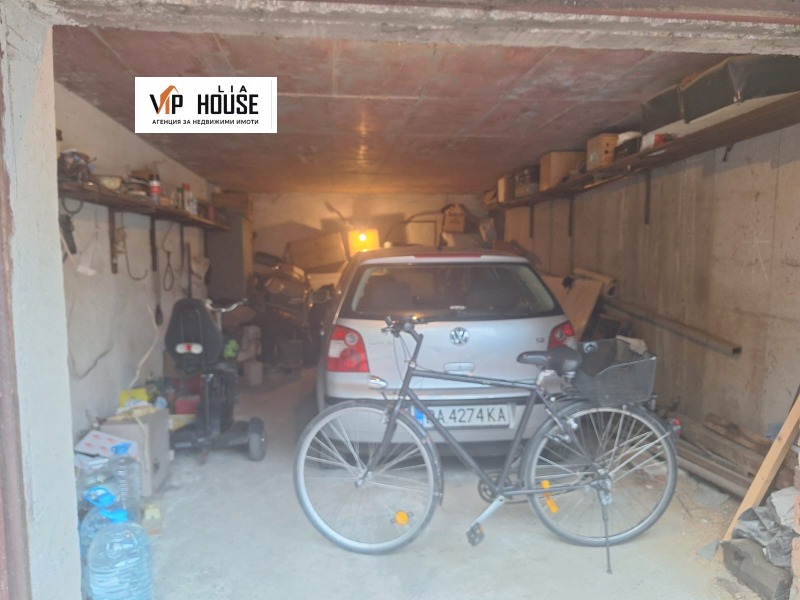 Продава  4-стаен град Пазарджик , Идеален център , 130 кв.м | 85552919 - изображение [15]