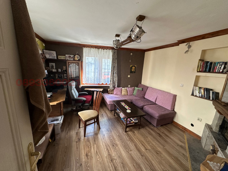 Продава  Къща град Добрич , Център , 140 кв.м | 50172124 - изображение [3]