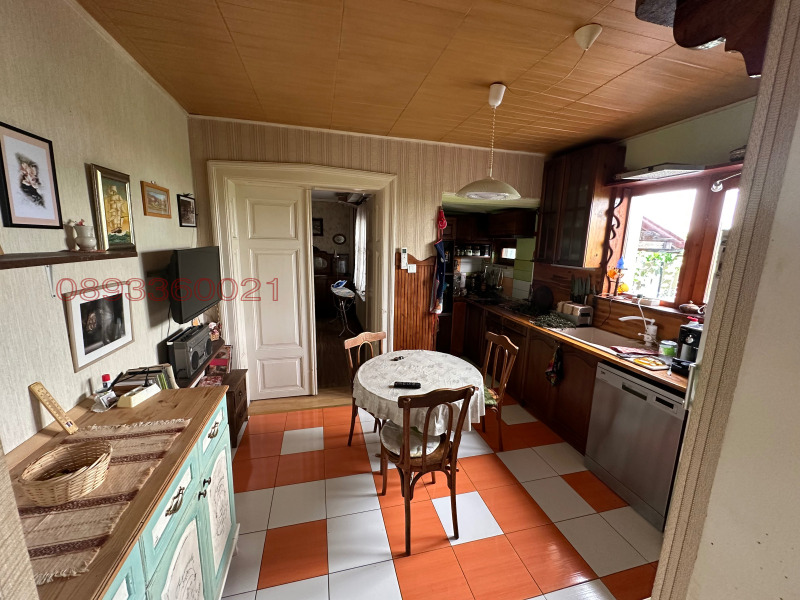 Продава  Къща град Добрич , Център , 140 кв.м | 50172124 - изображение [4]