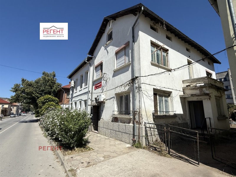 De vânzare  Casa Gabrovo , Țentâr , 234 mp | 66066504 - imagine [2]