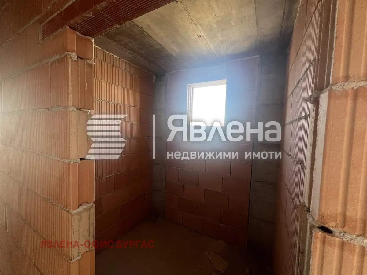 Продава ОФИС, гр. Бургас, Славейков, снимка 3 - Офиси - 56612457