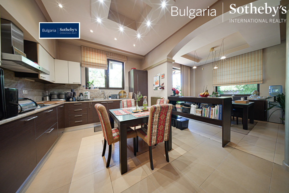 Продава КЪЩА, гр. София, гр. Банкя, снимка 10 - Къщи - 54085427