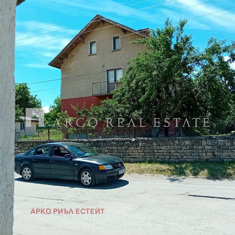 Продава КЪЩА, с. Опицвет, област София област, снимка 2 - Къщи - 55084618