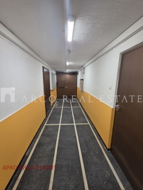 2-СТАЕН, 28 m2