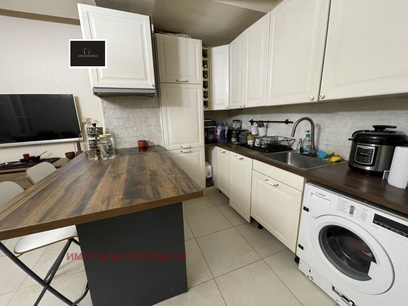 En venta  1 dormitorio Sofia , Studentski grad , 65 metros cuadrados | 92140864