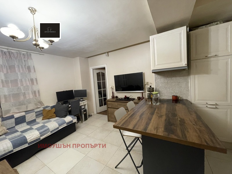 En venta  1 dormitorio Sofia , Studentski grad , 65 metros cuadrados | 92140864 - imagen [2]