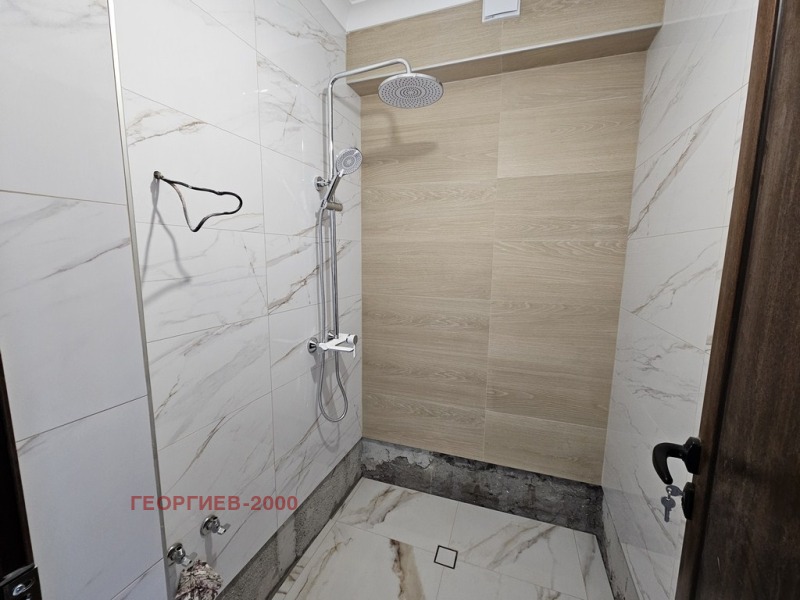 Till salu  3 sovrum region Veliko Tarnovo , Gorna Orjahovica , 115 kvm | 65778409 - bild [7]