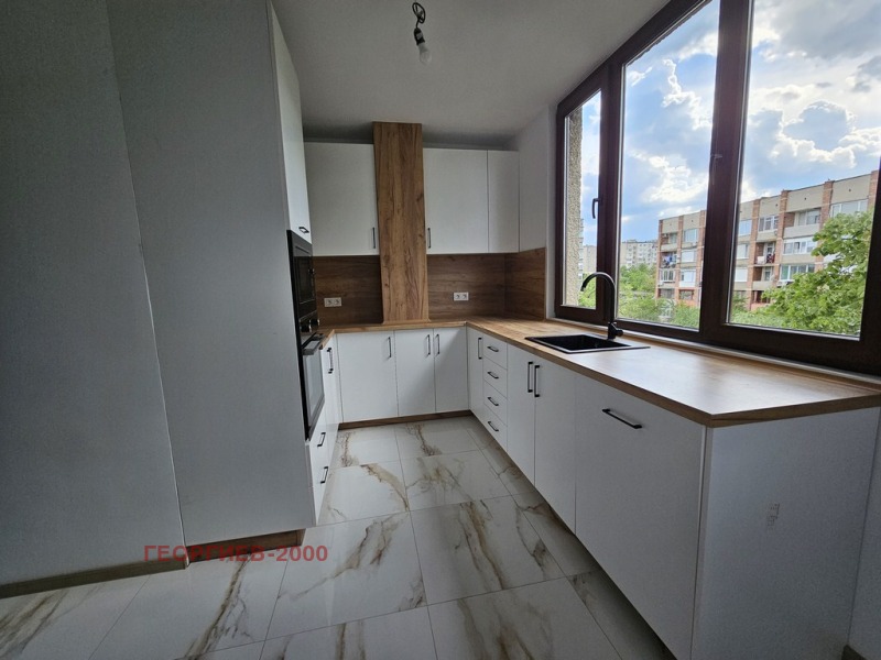 Till salu  3 sovrum region Veliko Tarnovo , Gorna Orjahovica , 115 kvm | 65778409 - bild [14]