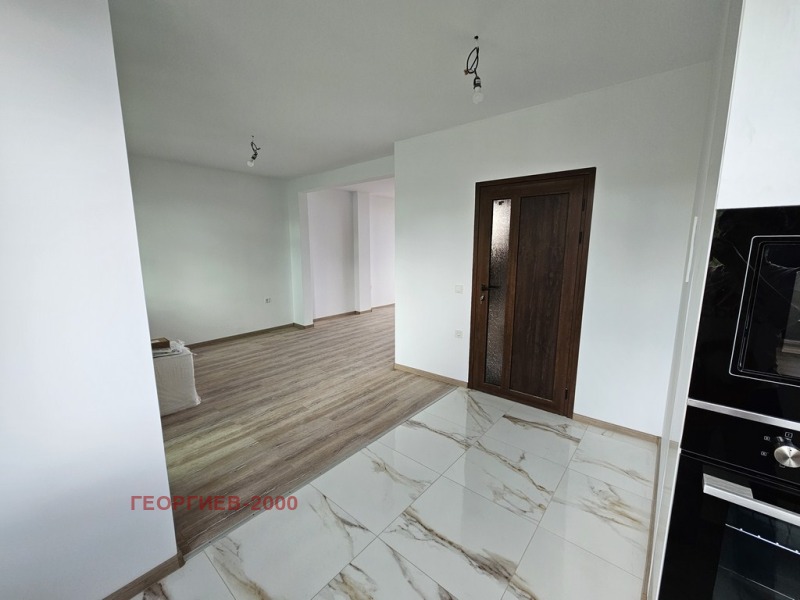 Till salu  3 sovrum region Veliko Tarnovo , Gorna Orjahovica , 115 kvm | 65778409 - bild [15]