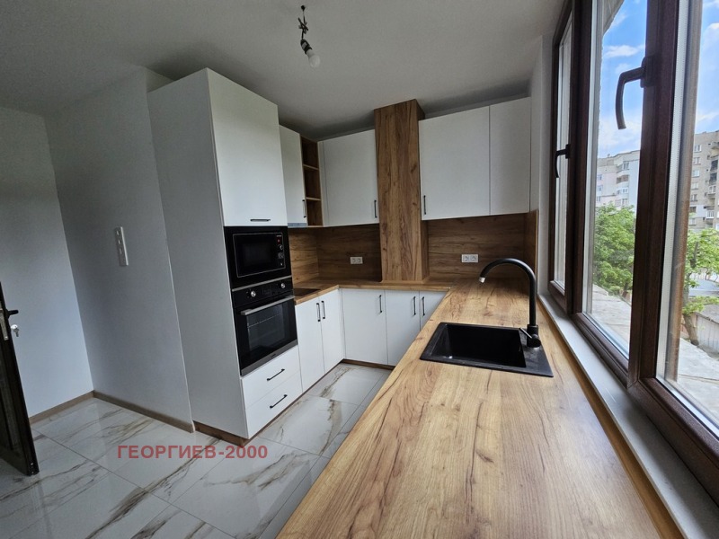 Till salu  3 sovrum region Veliko Tarnovo , Gorna Orjahovica , 115 kvm | 65778409 - bild [13]