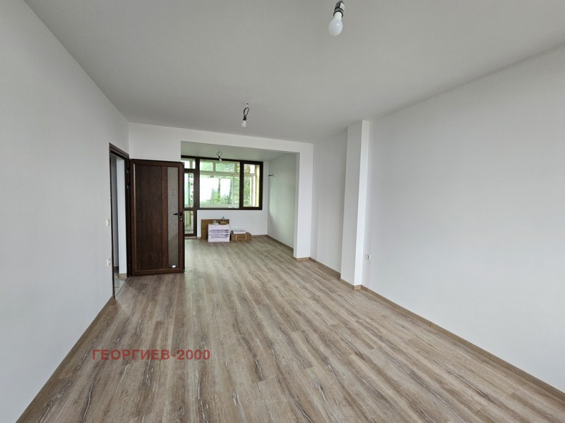 Till salu  3 sovrum region Veliko Tarnovo , Gorna Orjahovica , 115 kvm | 65778409 - bild [11]
