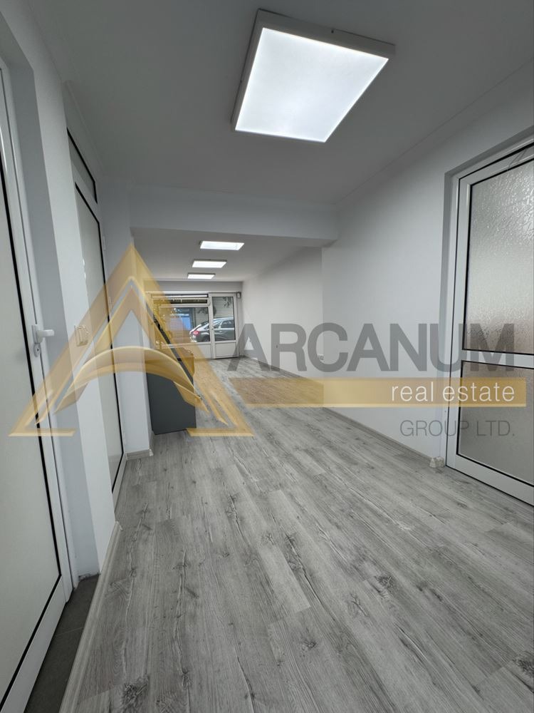 Продава ОФИС, гр. Варна, Колхозен пазар, снимка 5 - Офиси - 55464416