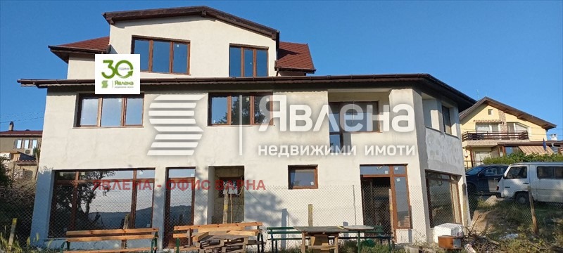 Продава КЪЩА, гр. Варна, м-т Ракитника, снимка 1 - Къщи - 47347685