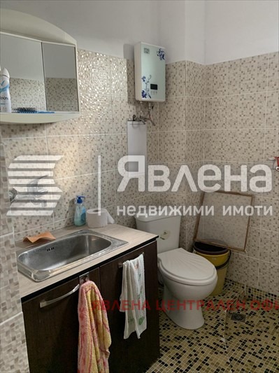 Продава КЪЩА, с. Равнище, област София област, снимка 4 - Къщи - 56320350