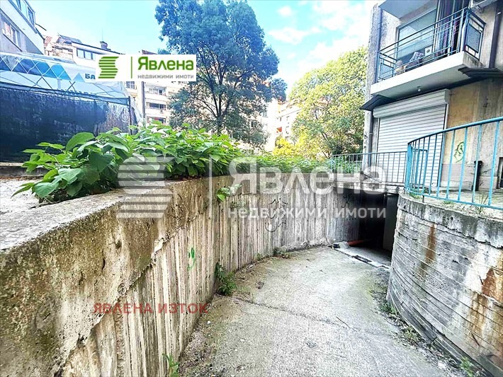 Продава ГАРАЖ, ПАРКОМЯСТО, гр. София, Разсадника, снимка 5 - Гаражи и паркоместа - 53420764