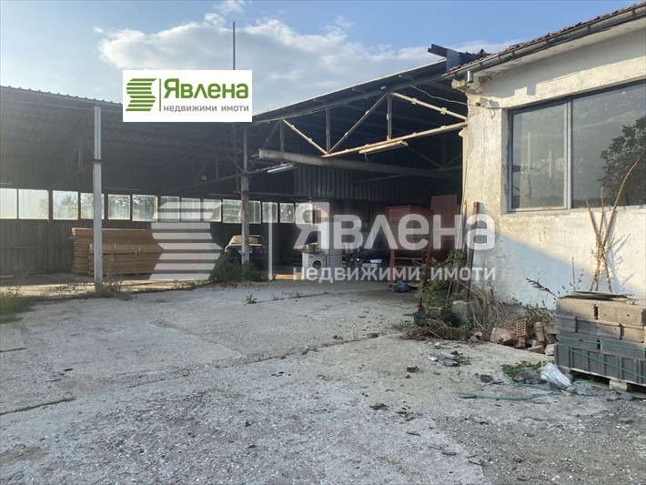 Eladó  Ipari épület régió Sofia , Belopopci , 3500 négyzetméter | 81524062 - kép [3]