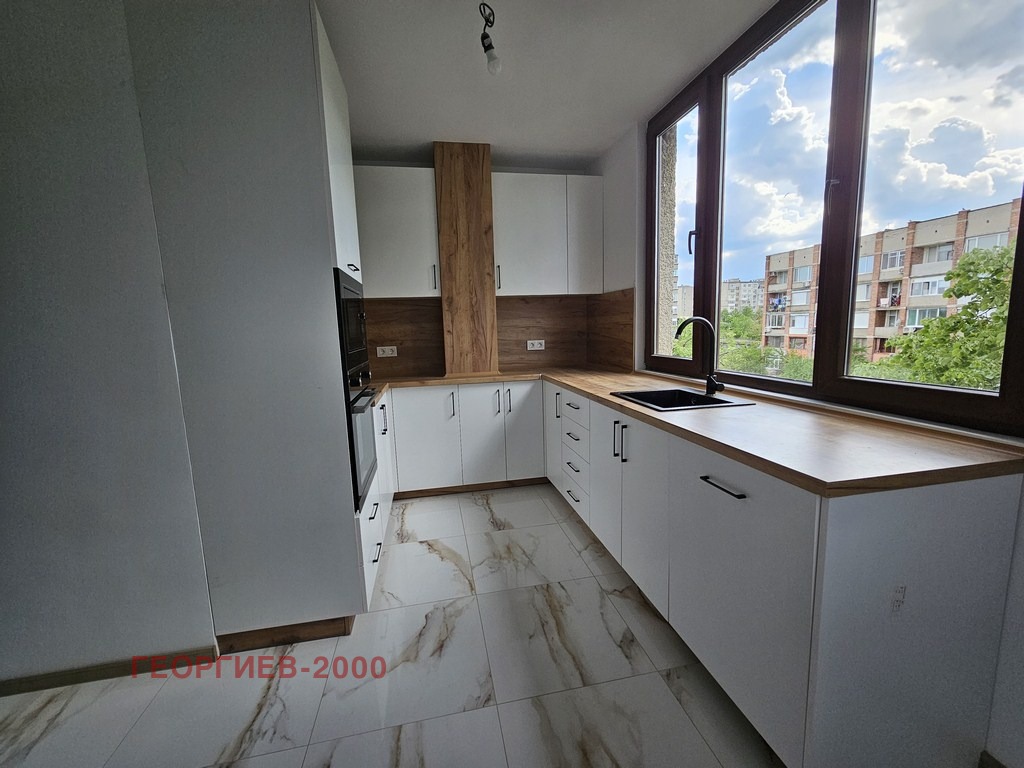 Продава 4-СТАЕН, гр. Горна Оряховица, област Велико Търново, снимка 14 - Апартаменти - 55065535