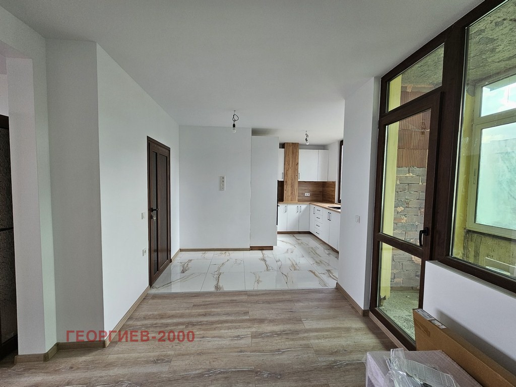 Продава 4-СТАЕН, гр. Горна Оряховица, област Велико Търново, снимка 17 - Апартаменти - 55065535