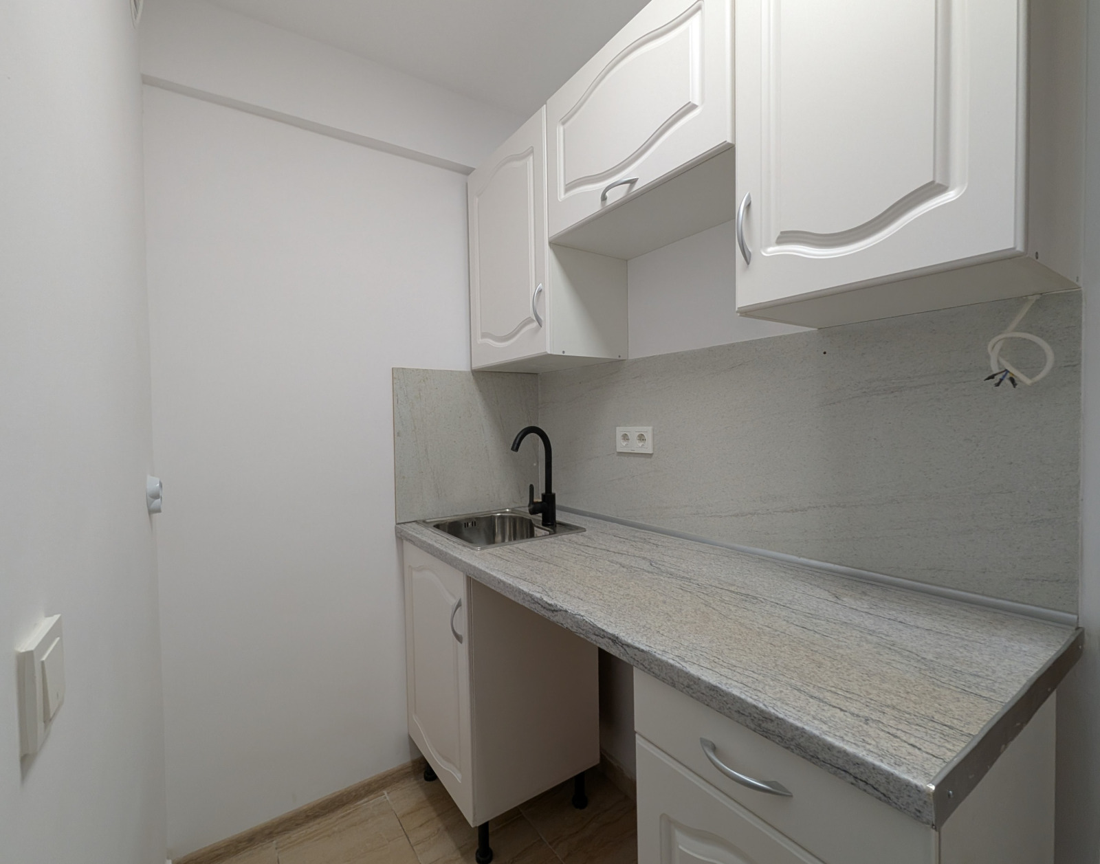 Продава ОФИС, гр. Варна, Център, снимка 4 - Офиси - 55515471