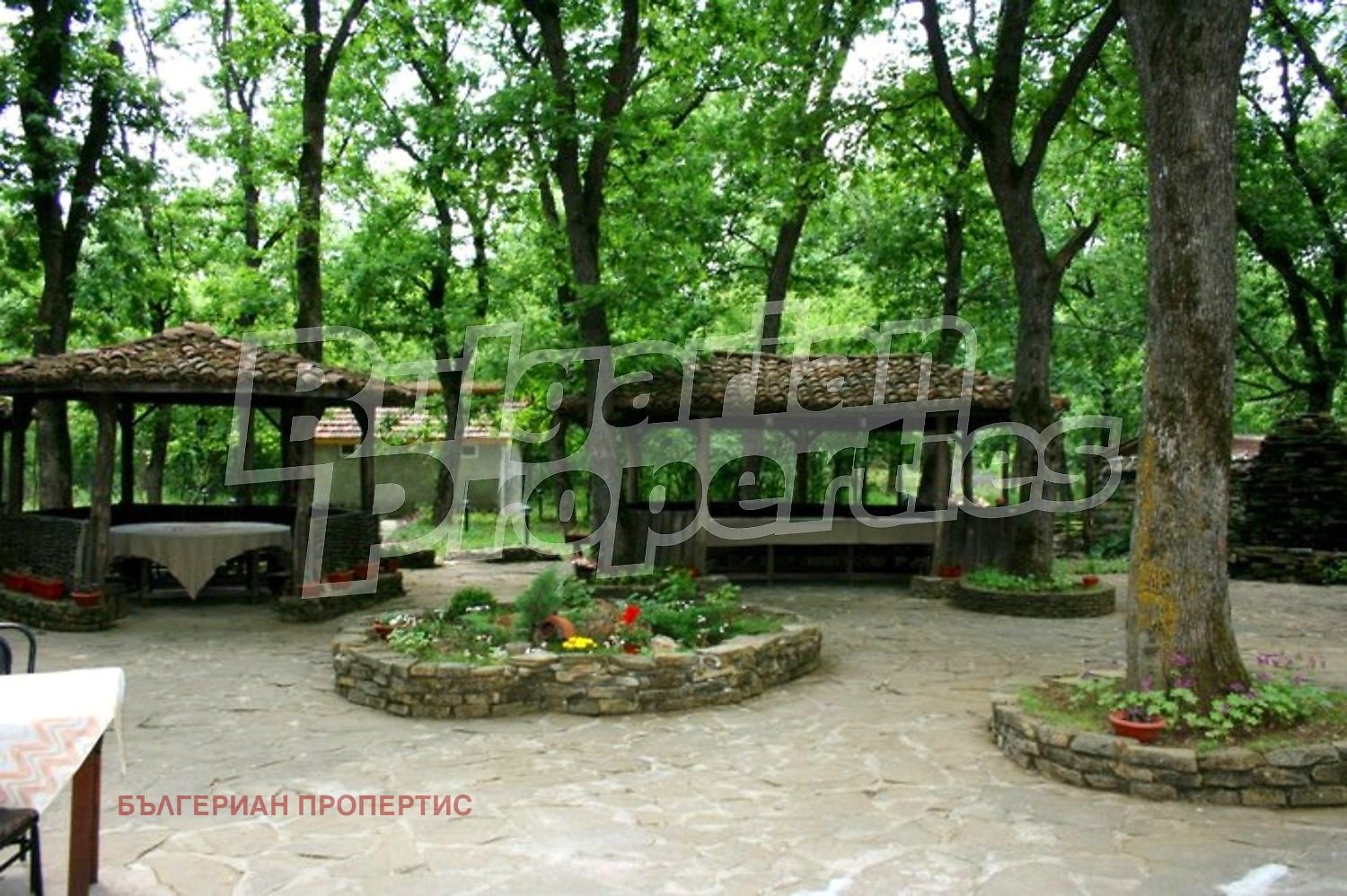 Продава ХОТЕЛ, гр. Кубрат, област Разград, снимка 10 - Хотели - 54628102