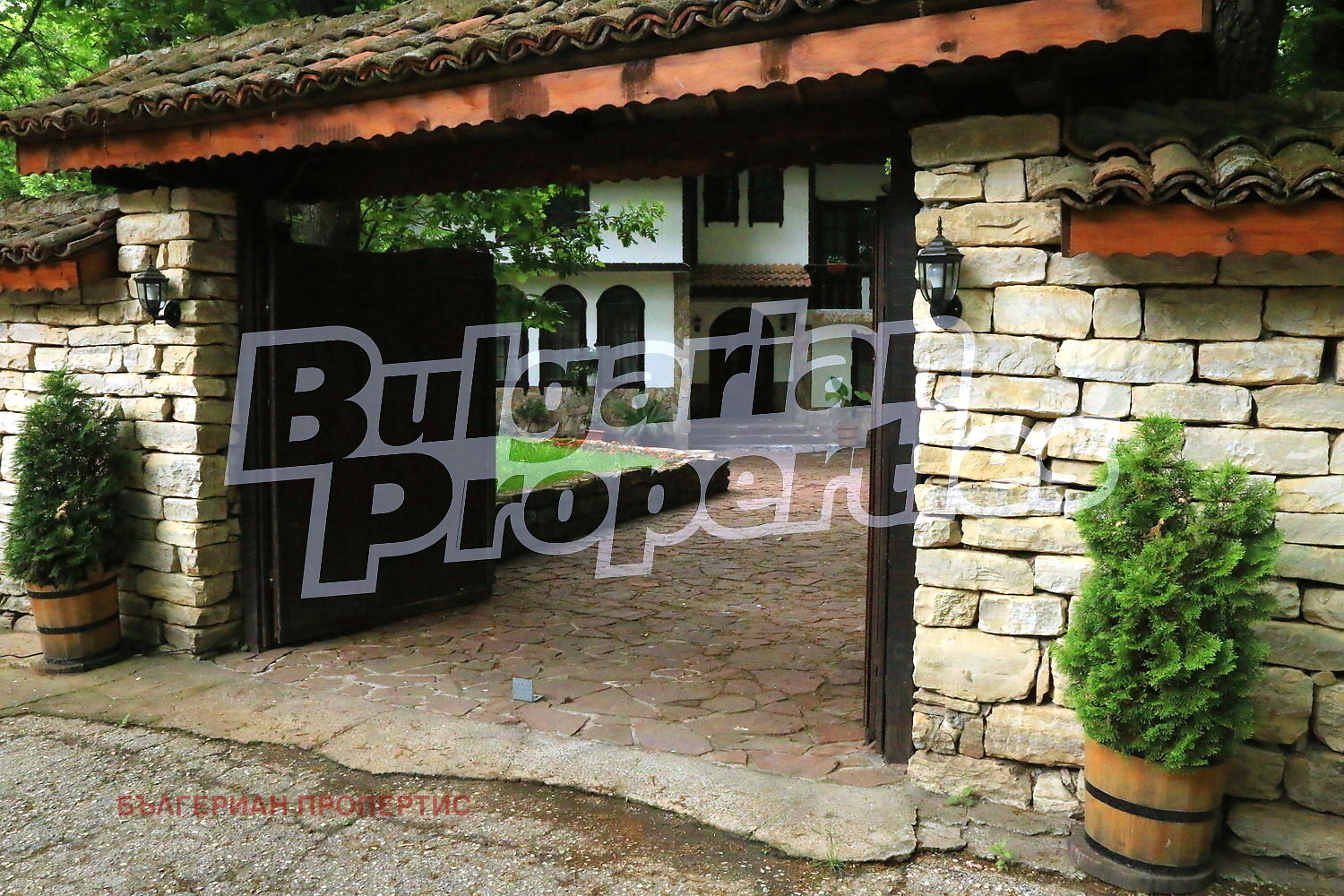 Продава ХОТЕЛ, гр. Кубрат, област Разград, снимка 15 - Хотели - 54628102