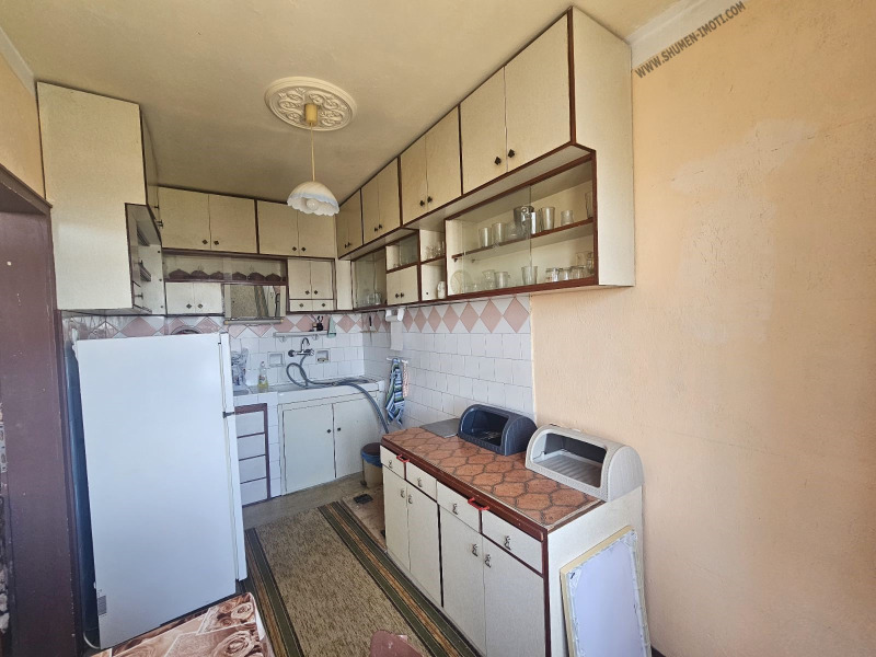 Eladó  2 hálószobás Sumen , Voenno ucsilishte , 105 négyzetméter | 27270364 - kép [3]