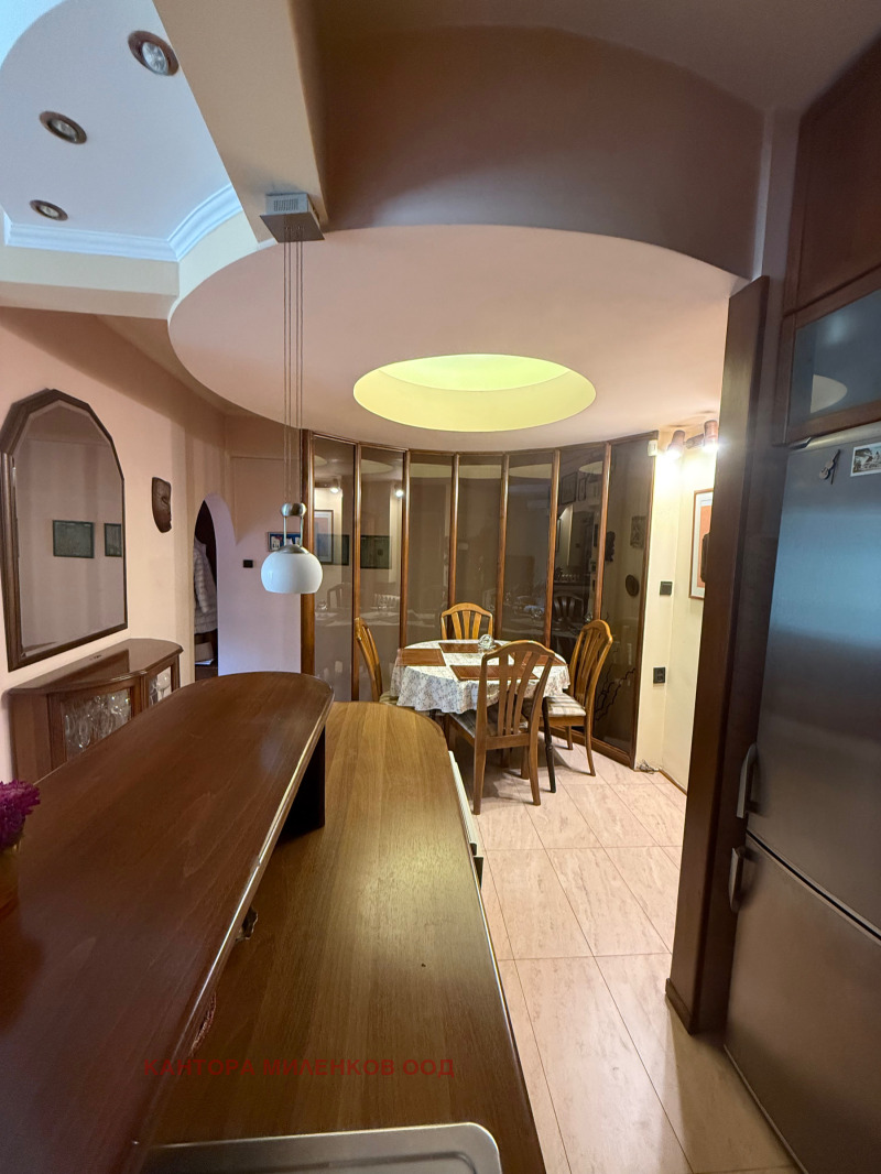 Продава  3-стаен град София , Център , 99 кв.м | 65023197 - изображение [9]