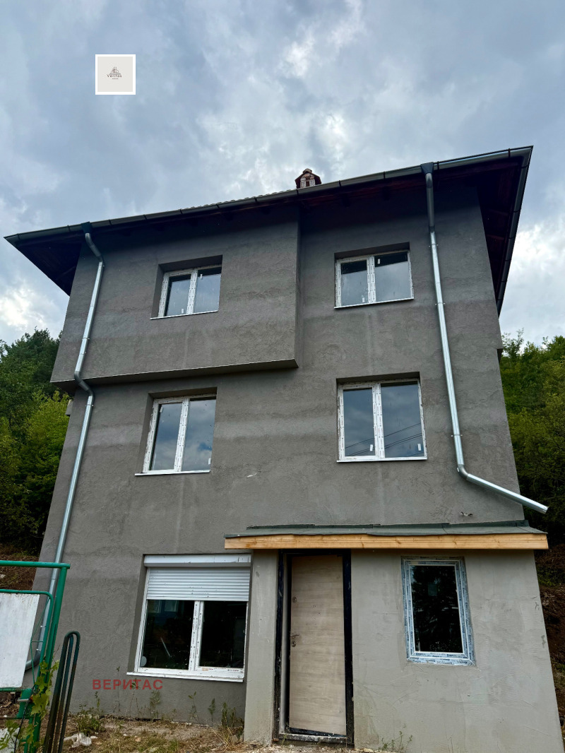 Продава  Къща град София , с. Панчарево , 160 кв.м | 41930916 - изображение [2]