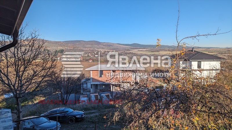 Продава КЪЩА, с. Драговищица, област София област, снимка 15 - Къщи - 56218516