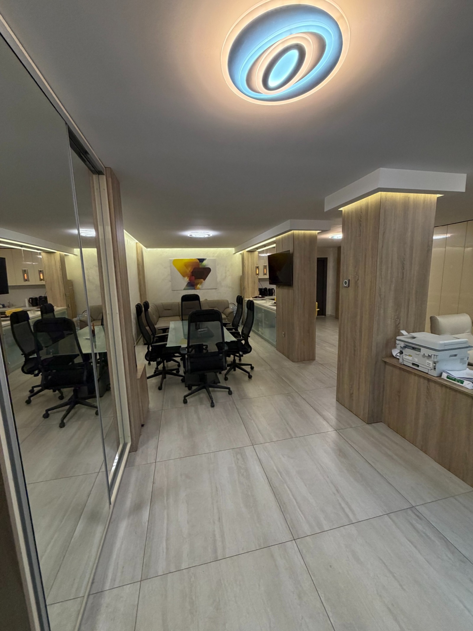 Продава ОФИС, гр. София, Център, снимка 2 - Офиси - 56414062