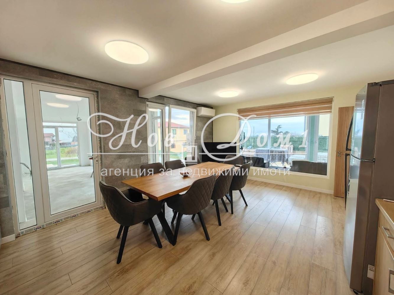 Продава КЪЩА, гр. Варна, м-т Прибой, снимка 5 - Къщи - 54301599