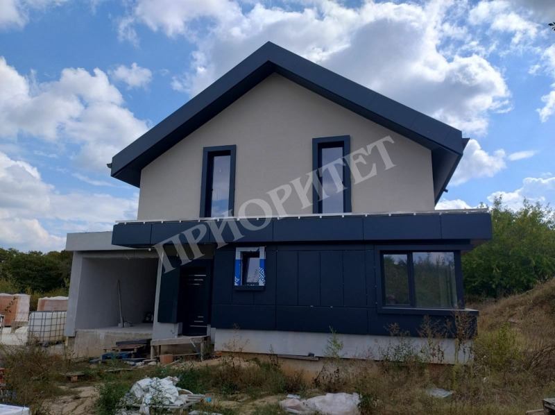 Продава КЪЩА в област Варна, с. Приселци - 183 кв.м / 250 000 € » 488 957.50 лв., ПРИОРИТЕТ